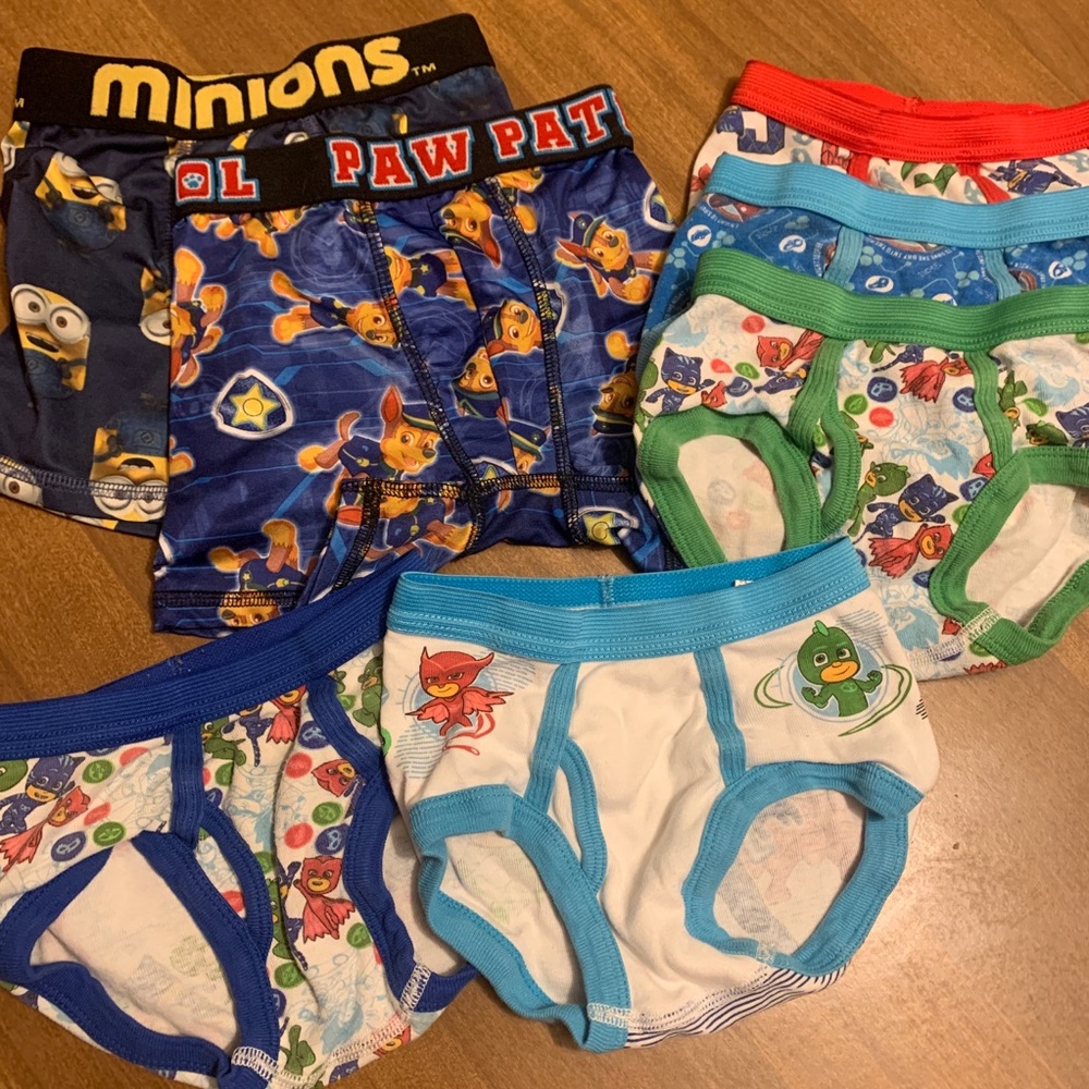 -Bundle of 7- Boys Underwear Size 4